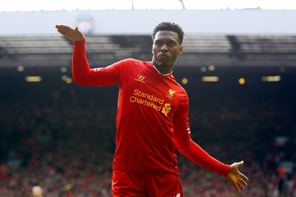 El jugador Daniel Sturridge baila