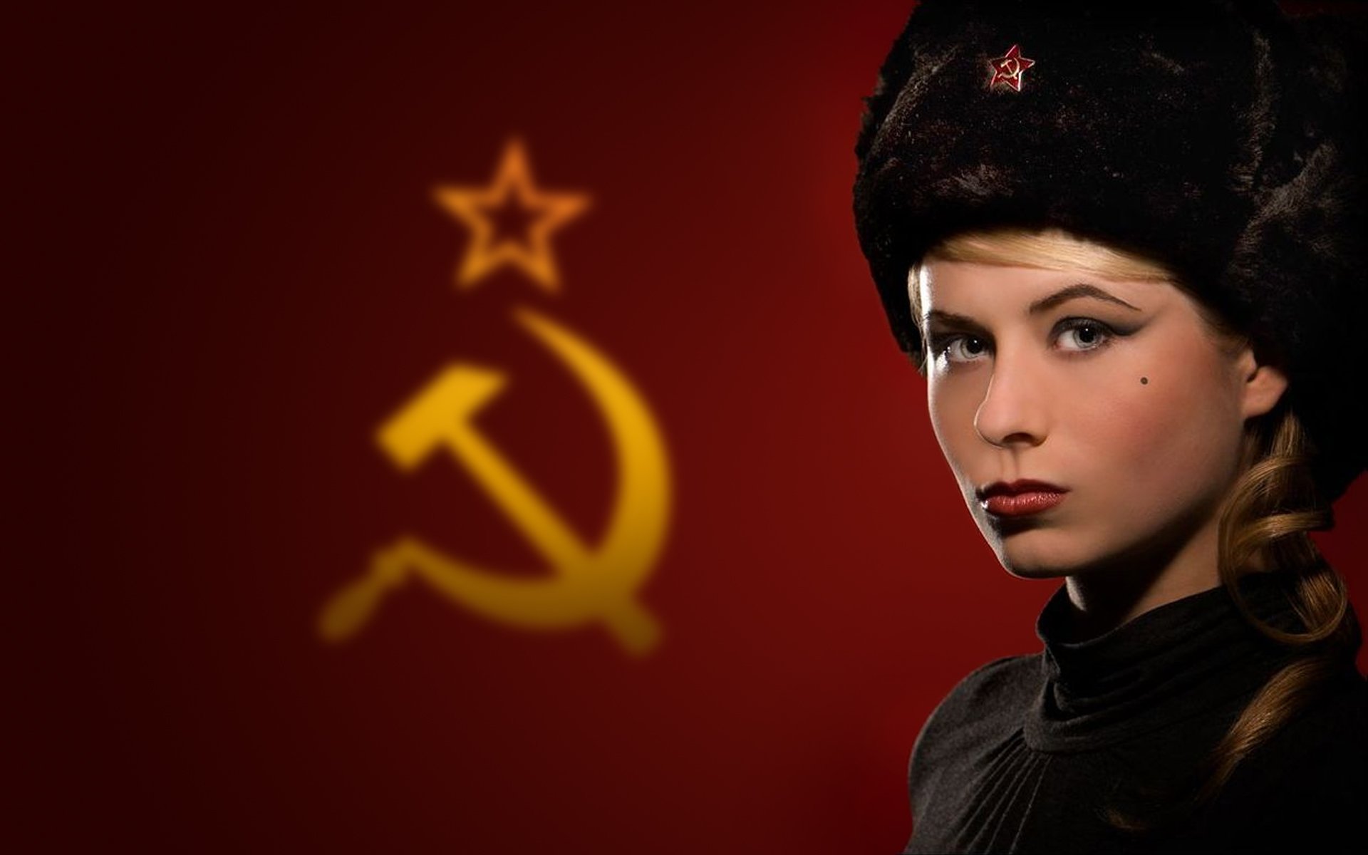 urss bandiera ragazza ushanka