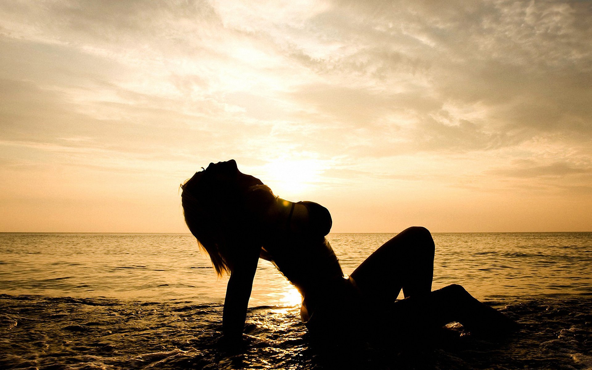 susan wayland mädchen strand meer sonnenuntergang