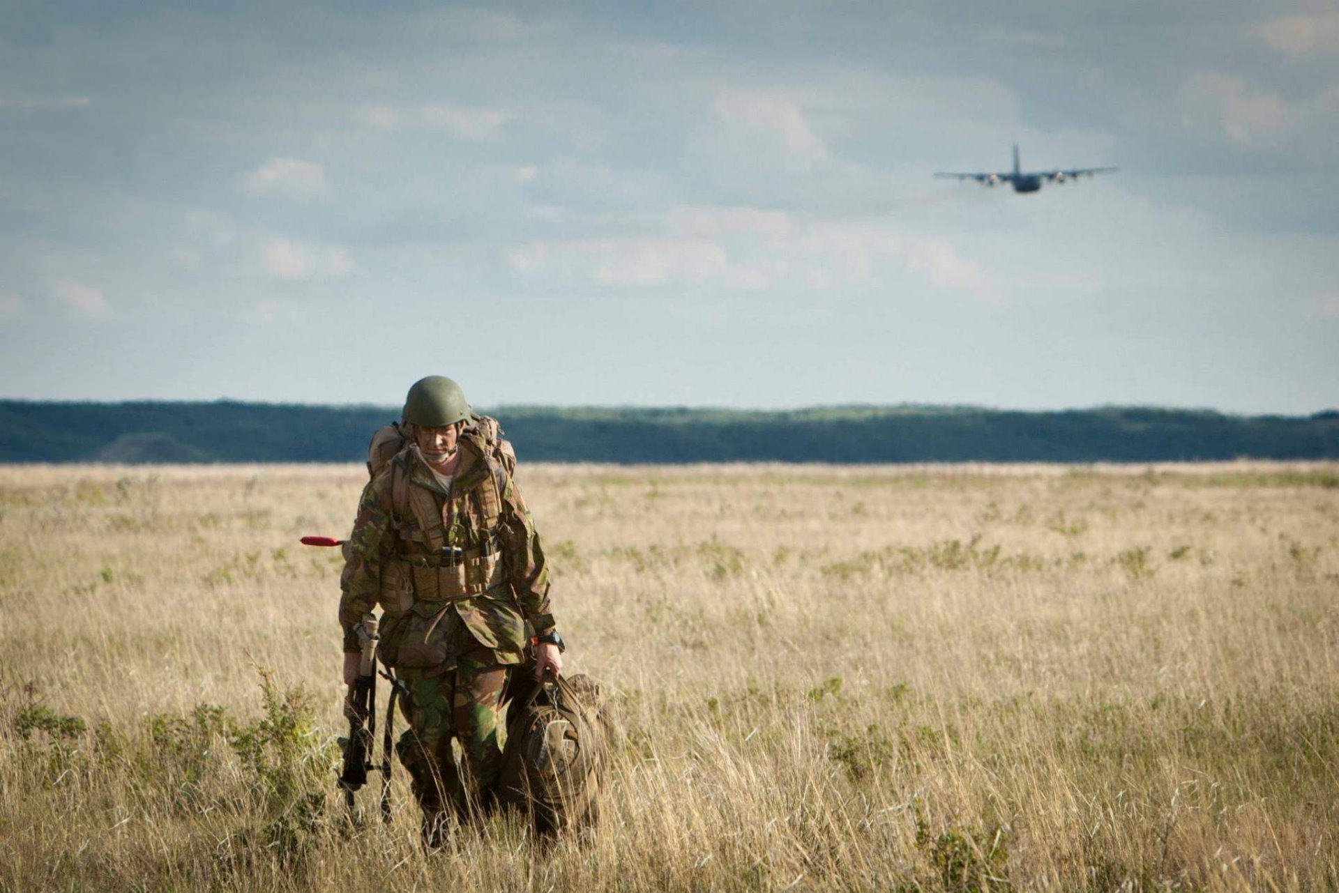 men the field plane