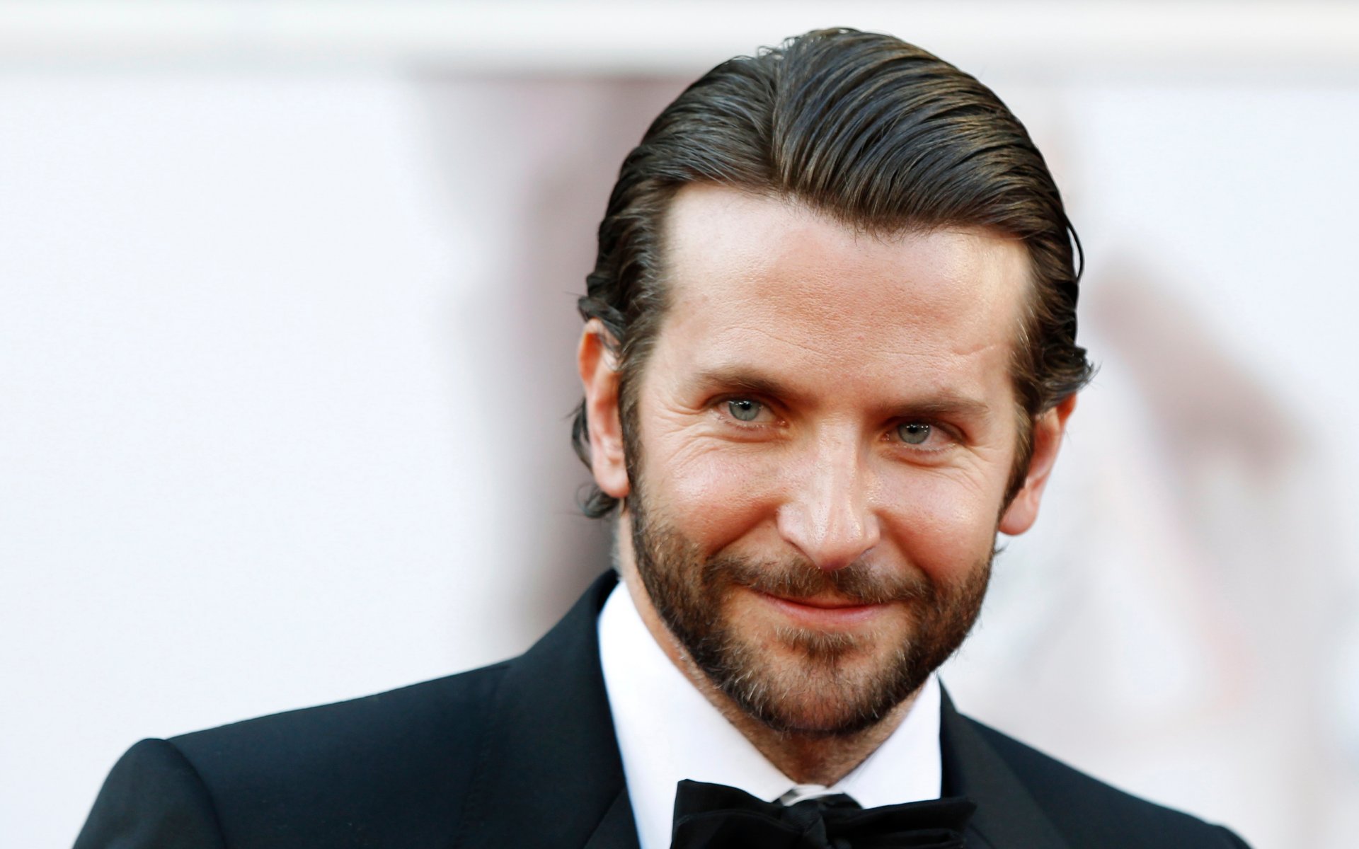 bradley cooper attore uomo sorriso uomo sfondo carta da parati widescreen schermo intero widescreen widescreen