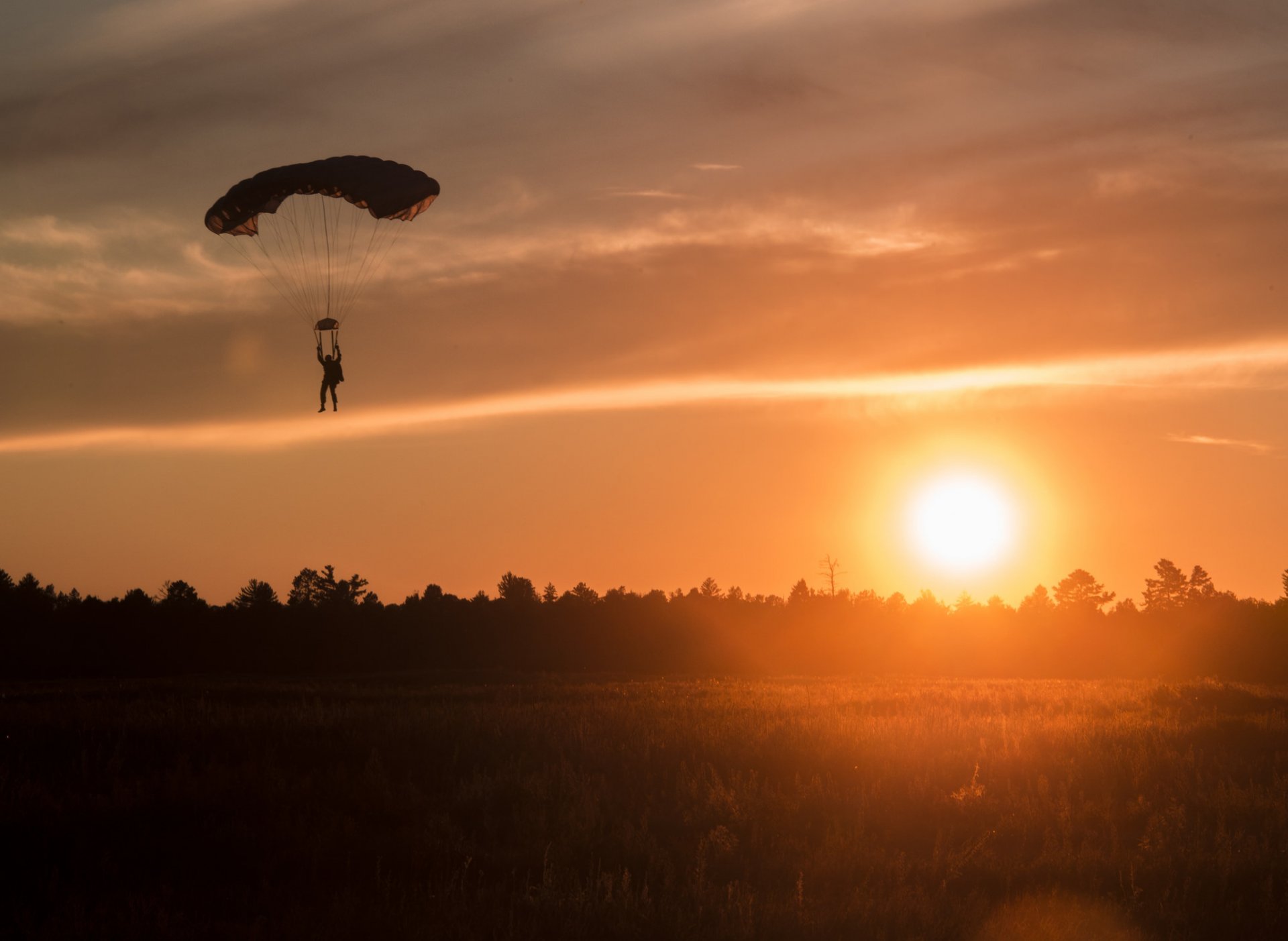 pathfinder de l armée canadienne soldat coucher de soleil