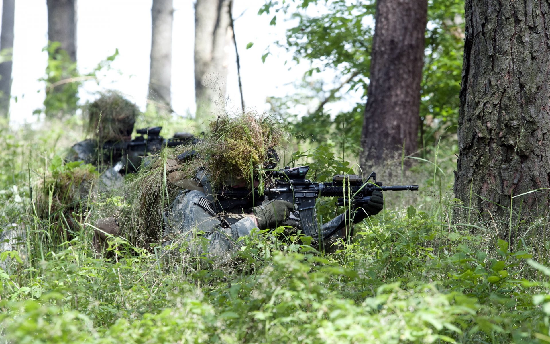 soldados ejército armas