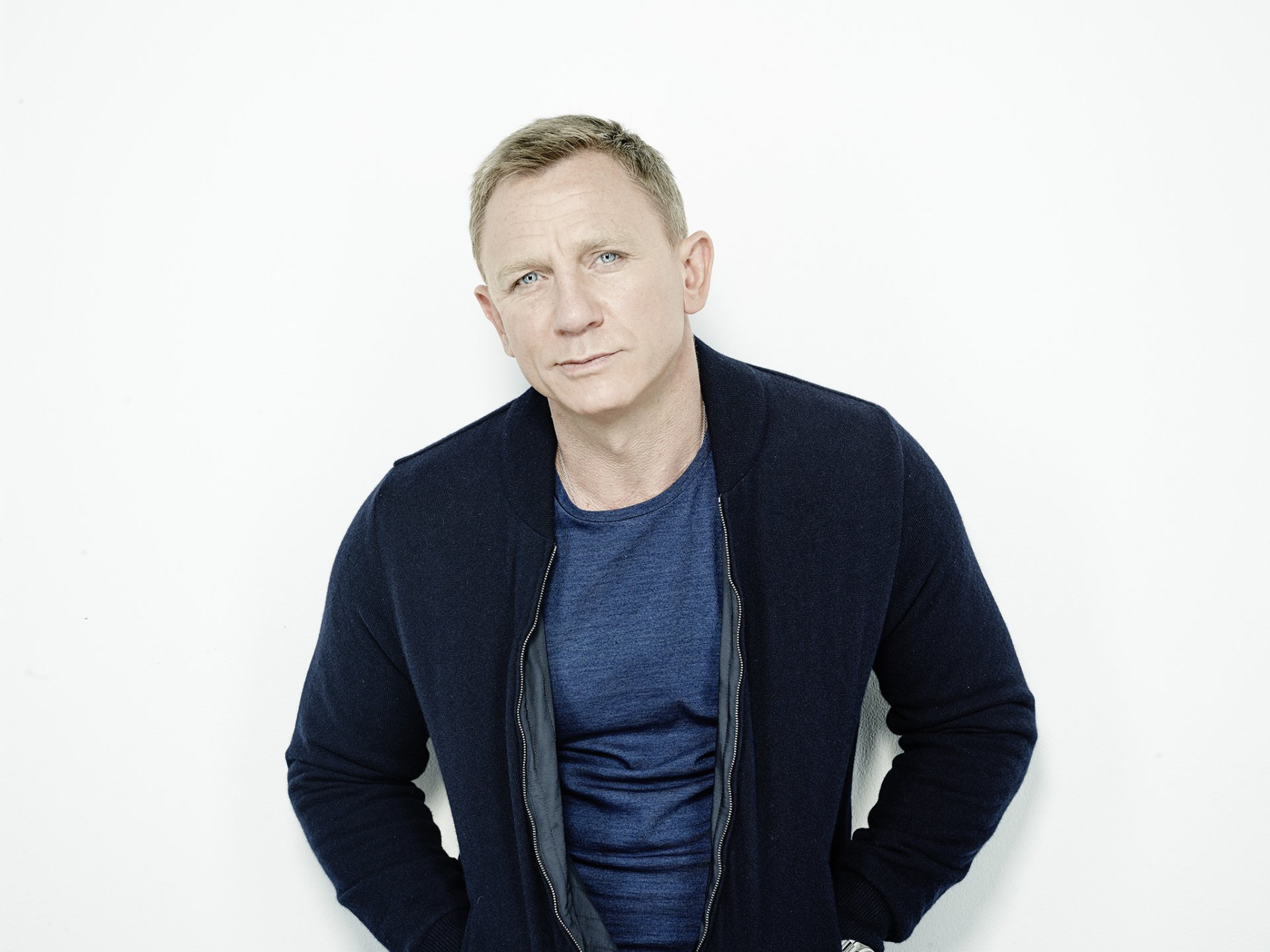 daniel craig daniel craig actor photo paul stewart time out white background