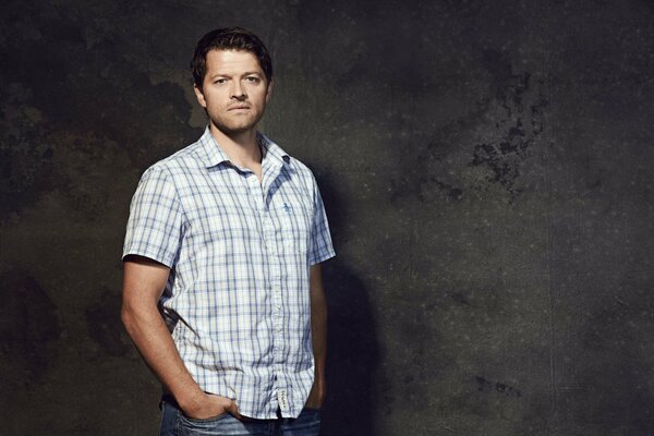Actor Misha Collins in a shirt in the studio