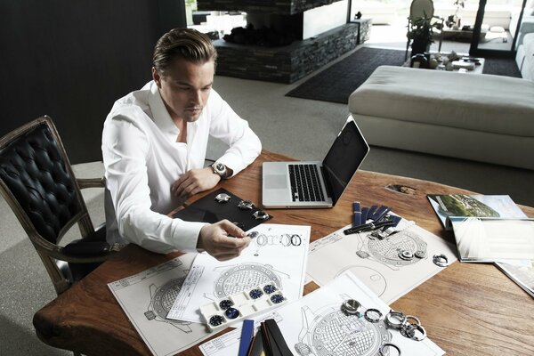 Leonardo Dicaprio photo shoot at the table