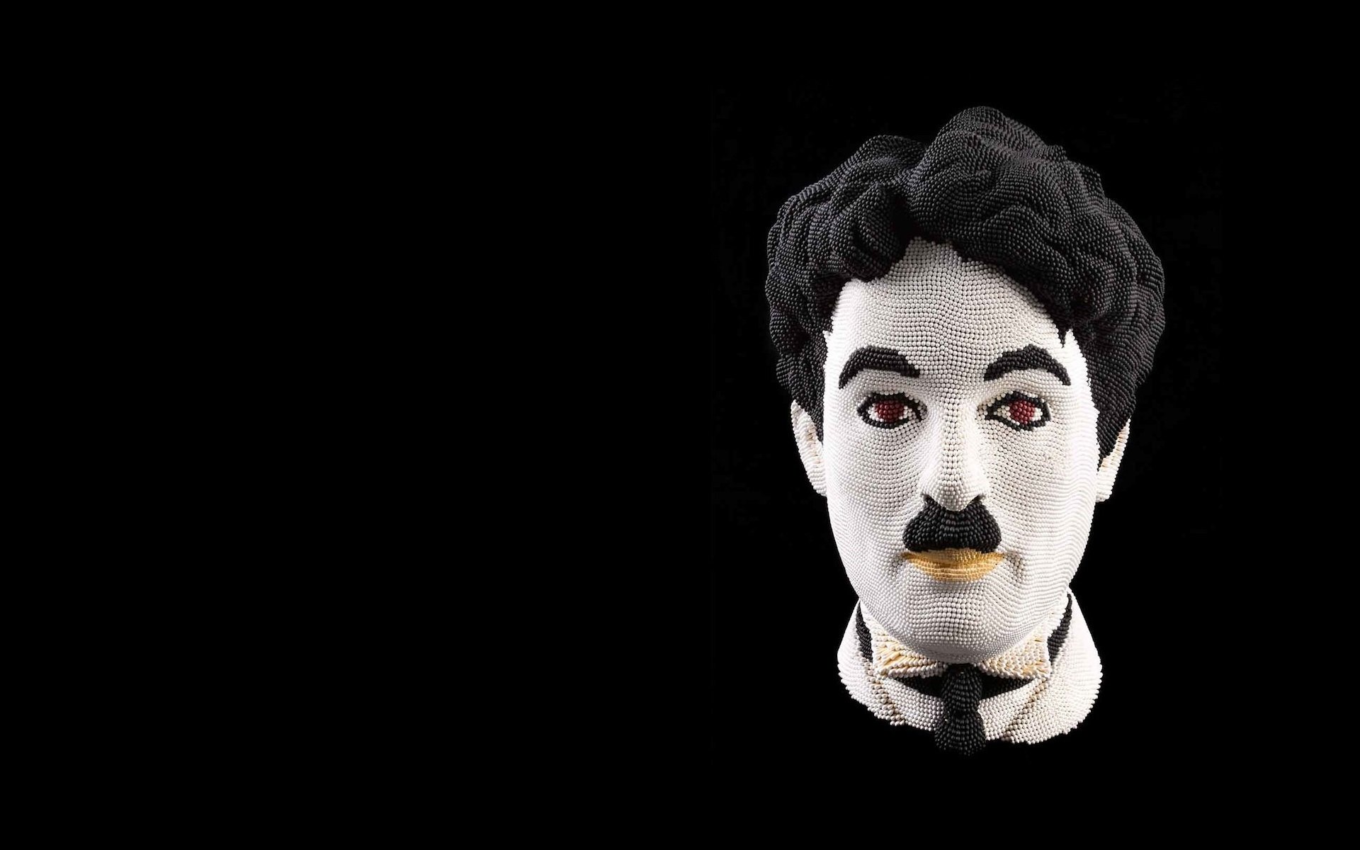 creativo charlie chaplin cómico escultura de fósforos artista david mach