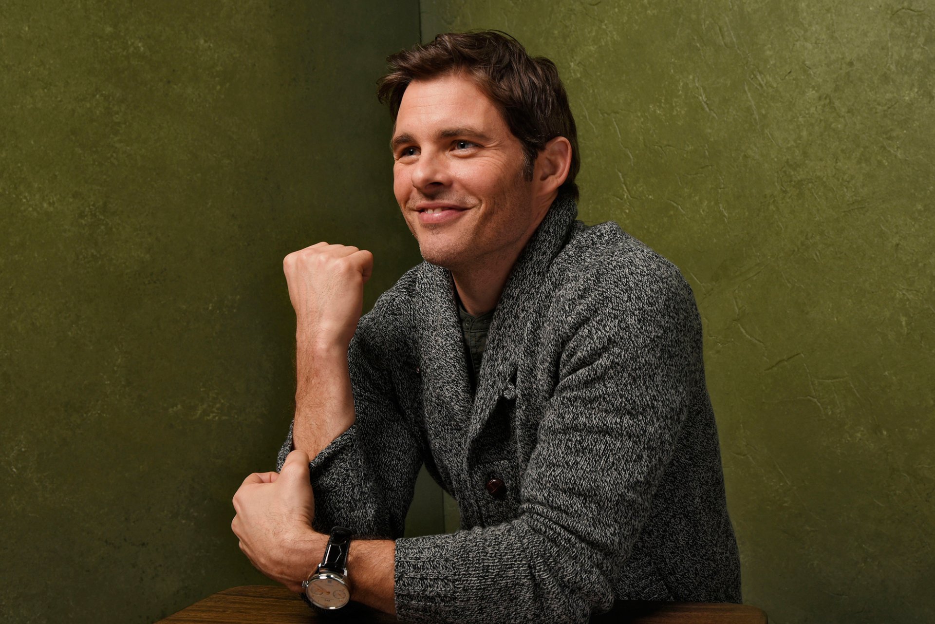 james marsden servizio fotografico per il film la strada per hollywood il treno d sundance