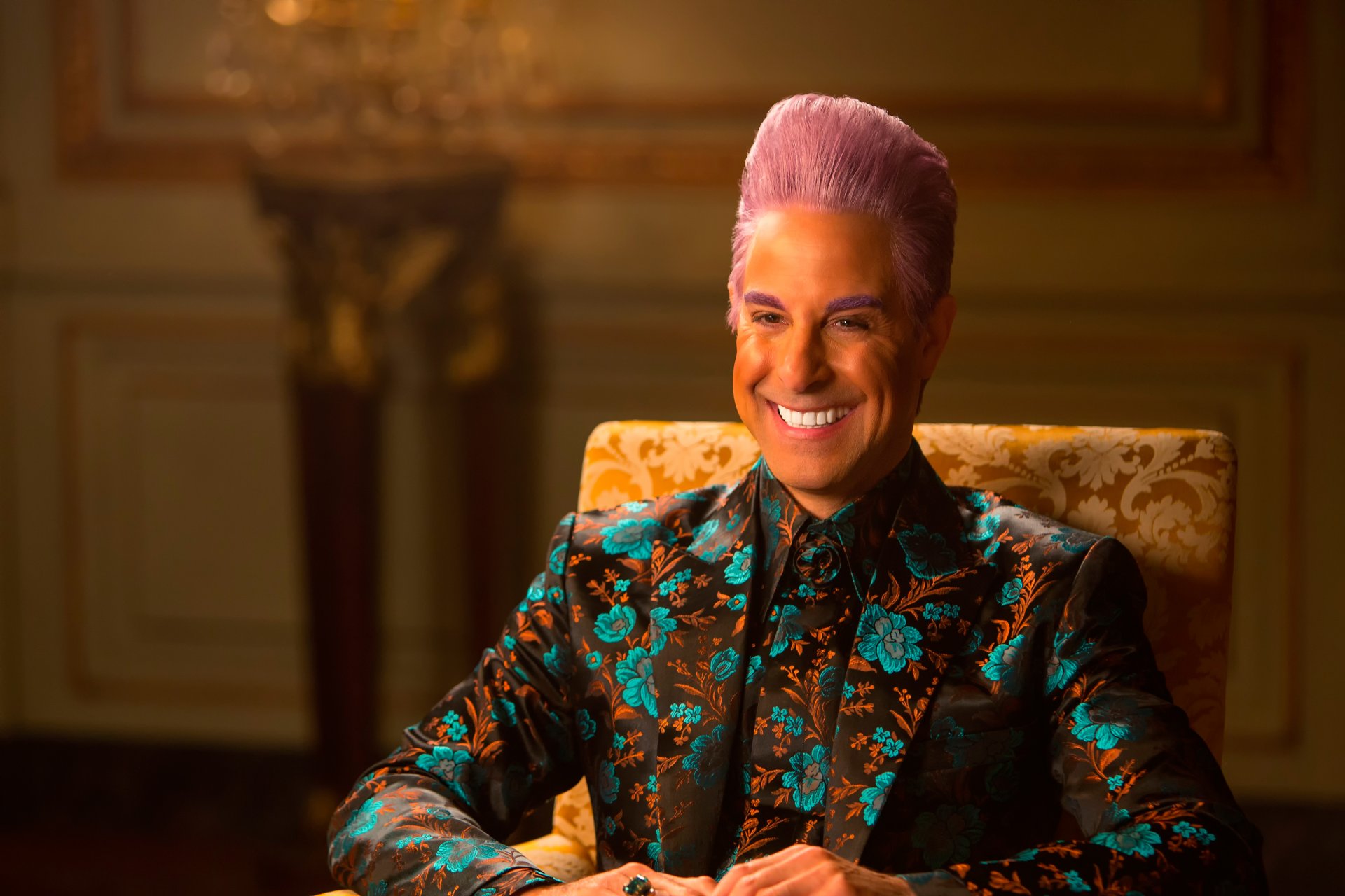 hunger games:eichelhäher hunger games : mockingjay stanley tucci caesar flickerman