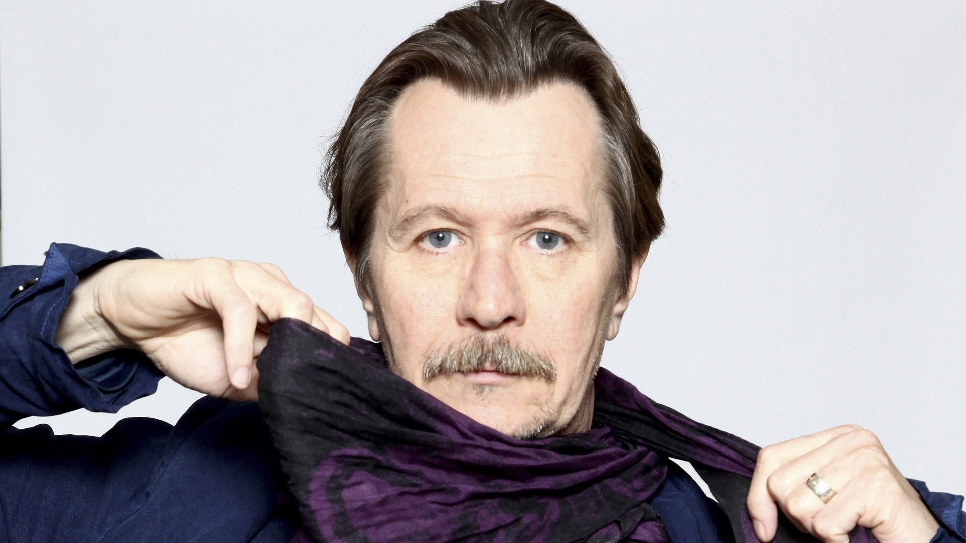 gary oldman gary oldman leonard gary oldman gary leonard oldman actor bufanda