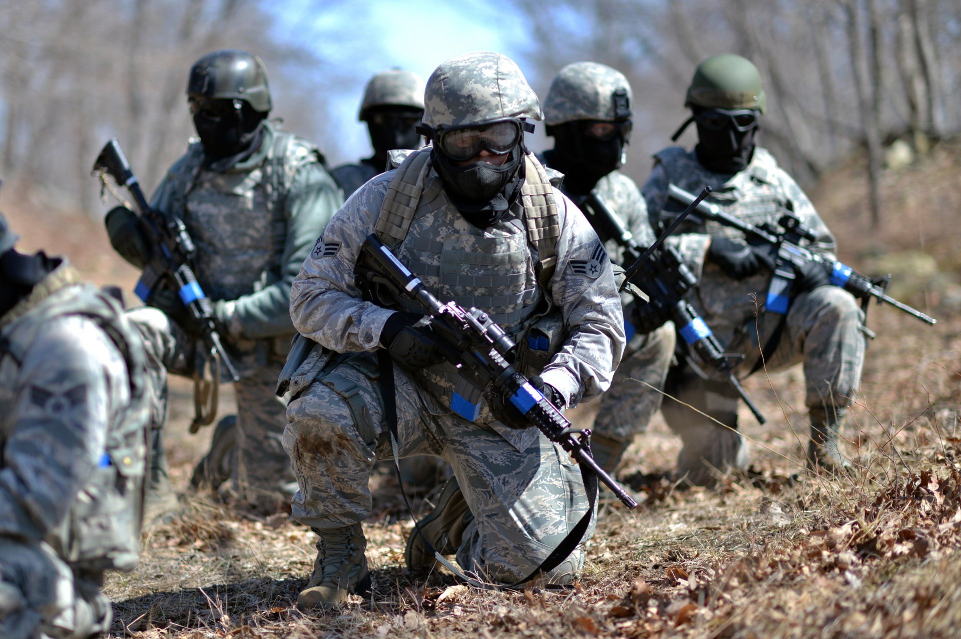 soldats armée armes