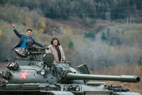 Männer auf einem Panzer, Promo zum Film