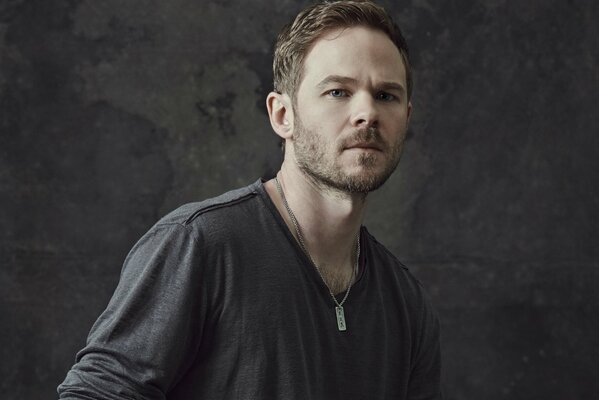 Portrait of Canadian actor Sean Ashmore