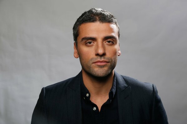 Retrato de Oscar Isaac x-men