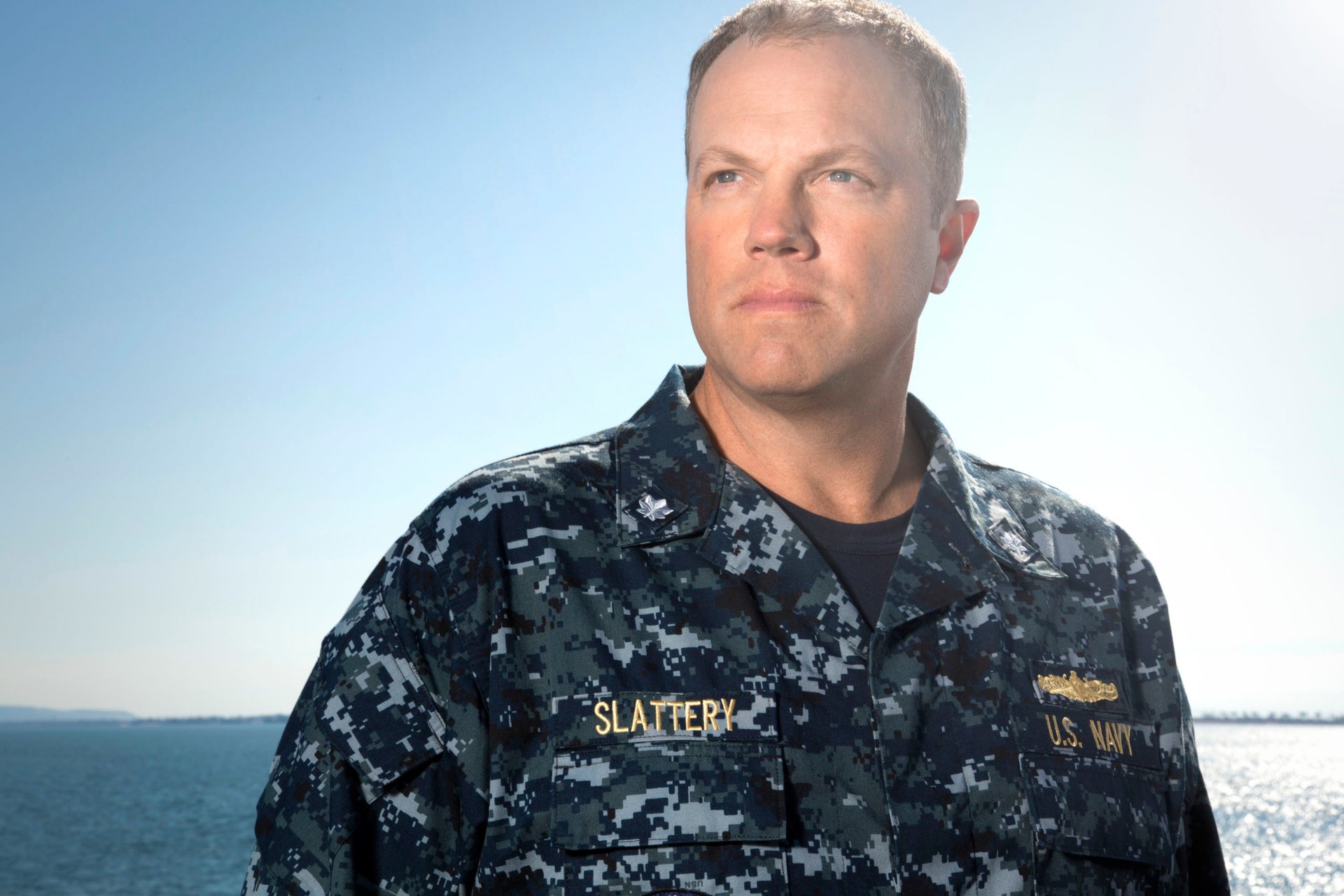 adam baldwin le dernier navire