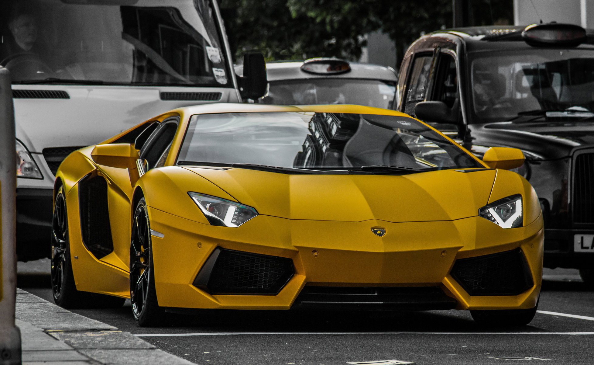 lamborghini lp640 yellow aventador ламборгини авентадор жолтый улица машины