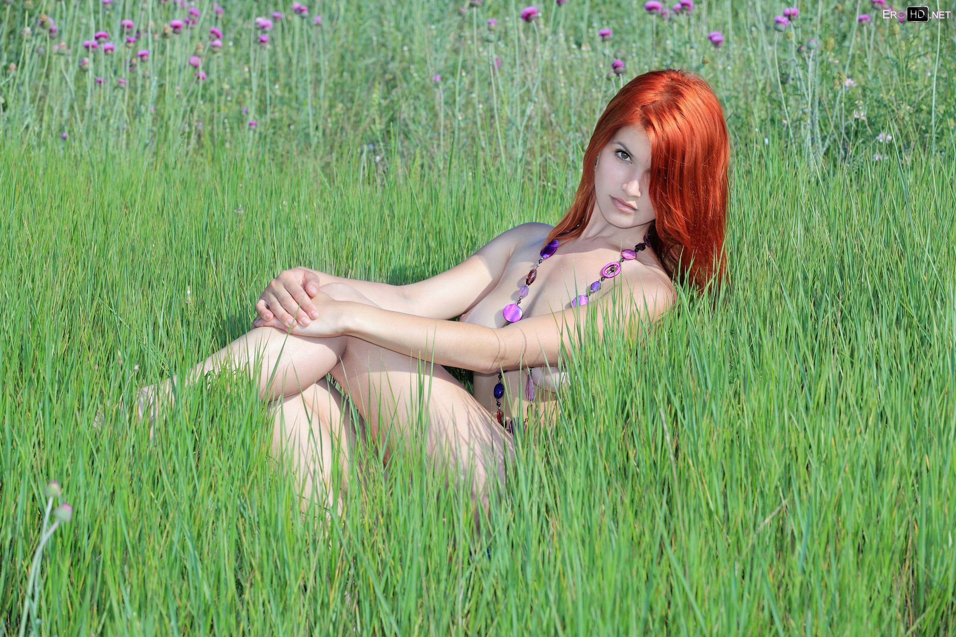 photographer mädchen blick gesicht modell schönheit sommer gras warm