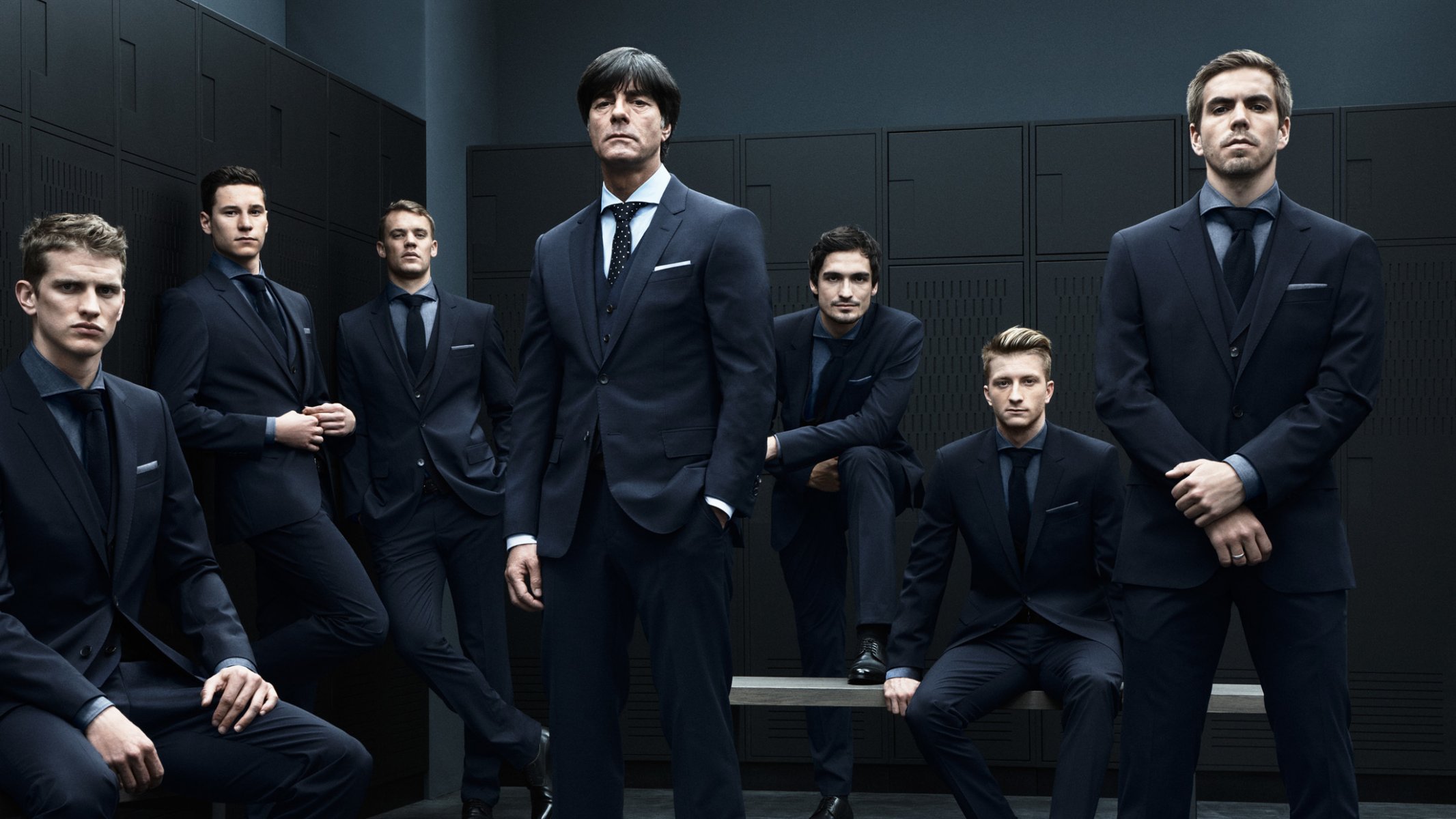 deutsch fußball hugo boss lars bender julian draxler manuel neuer mats hummels marco reus philipp lahm joachim kostüme deutschland nationalmannschaft umkleidekabine