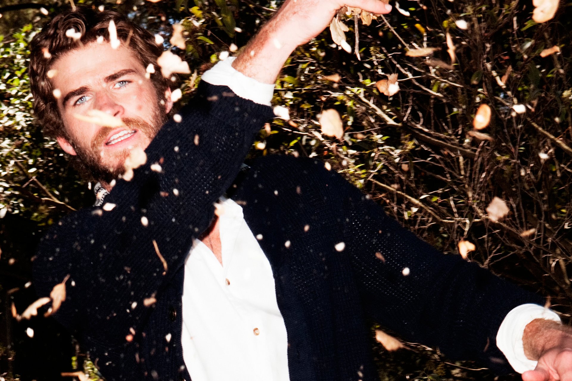 liam hemsworth séance photo nylon gars septembre 2014