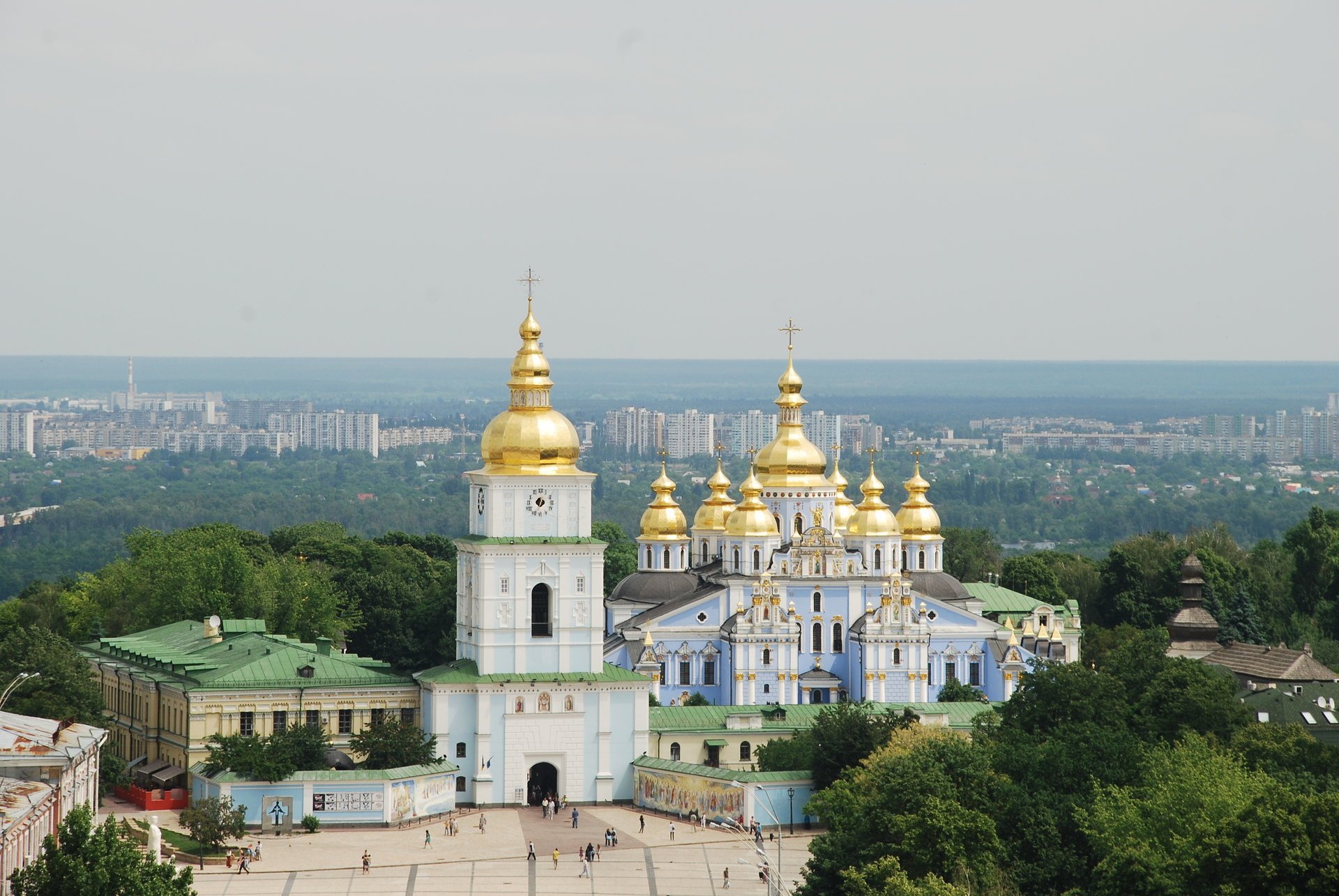 mikhailovsky golden head photographer kiev piazza