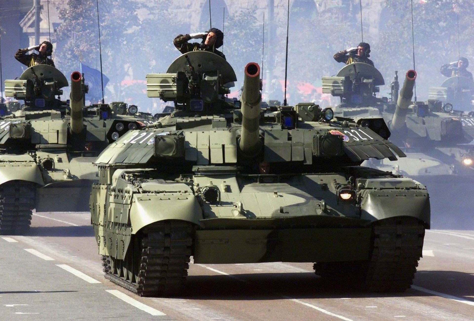 ucrania medio básico tanque de batalla t 64m bulat khreshchatyk desfile kiev