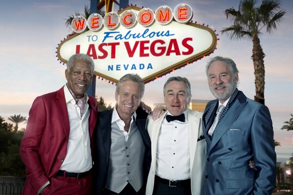 Photo de quatre acteurs célèbres à Las Vegas