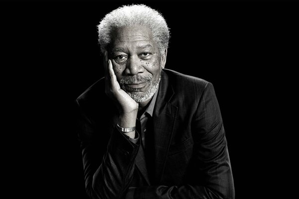 La mirada del actor Morgan Freeman