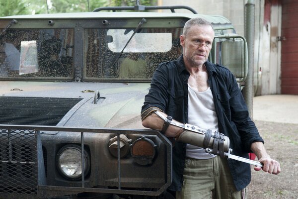 Michael Rooker. SUV