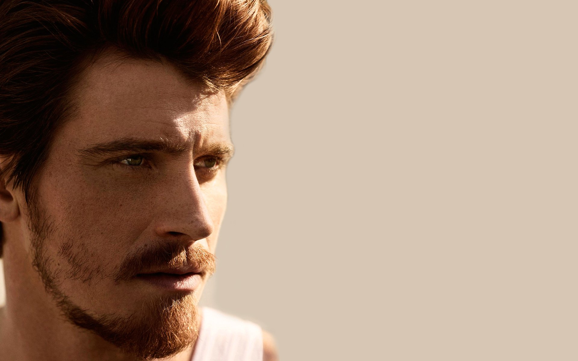 garrett hedlund acteur portrait homme du monde