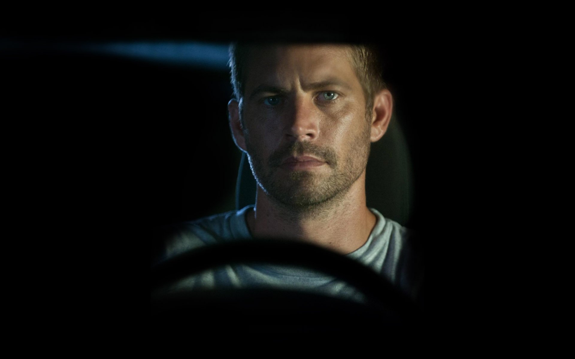 paul walker hombre mirada rápido y furioso penumbra