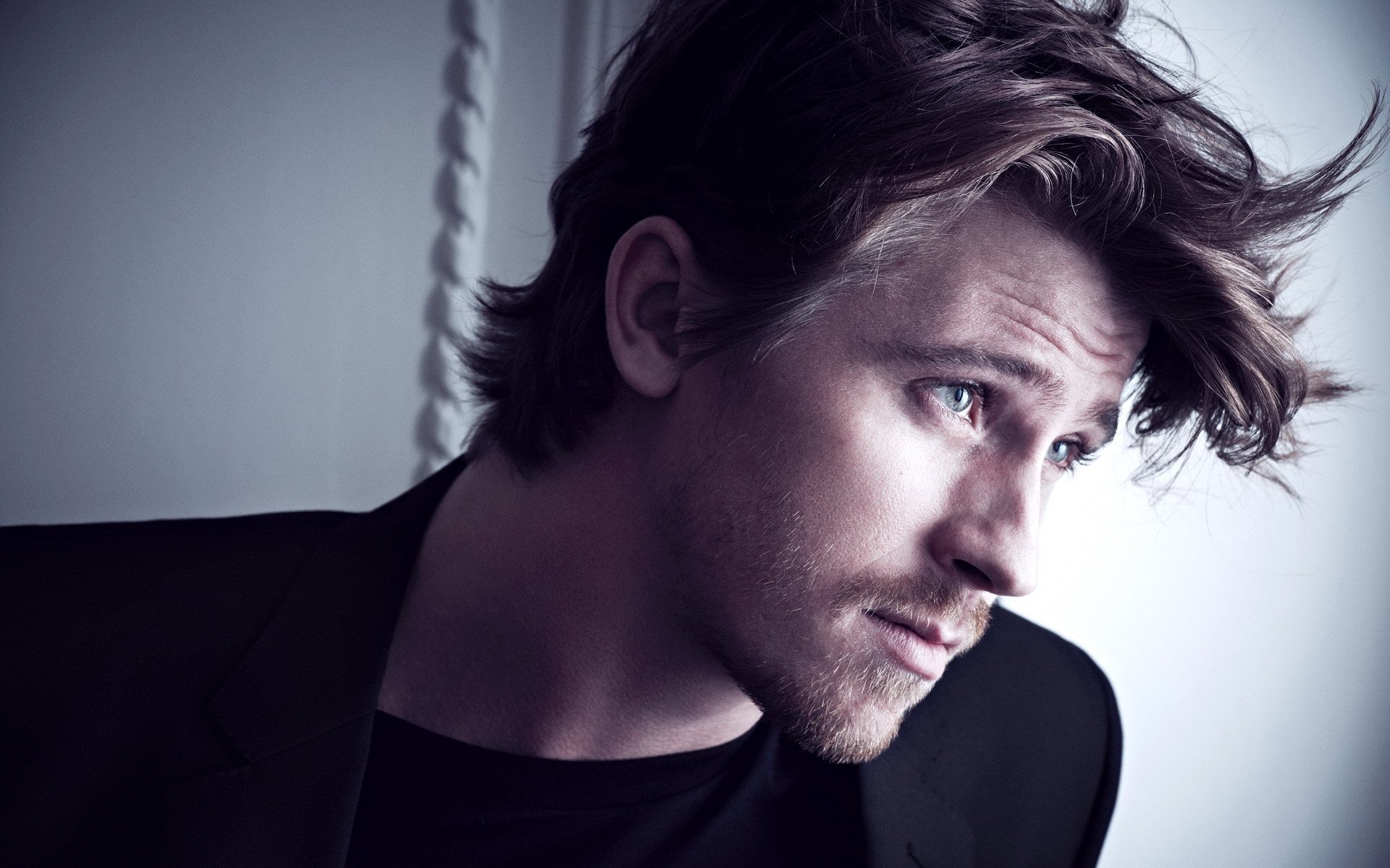 garrett hedlund maschio attore sguardo