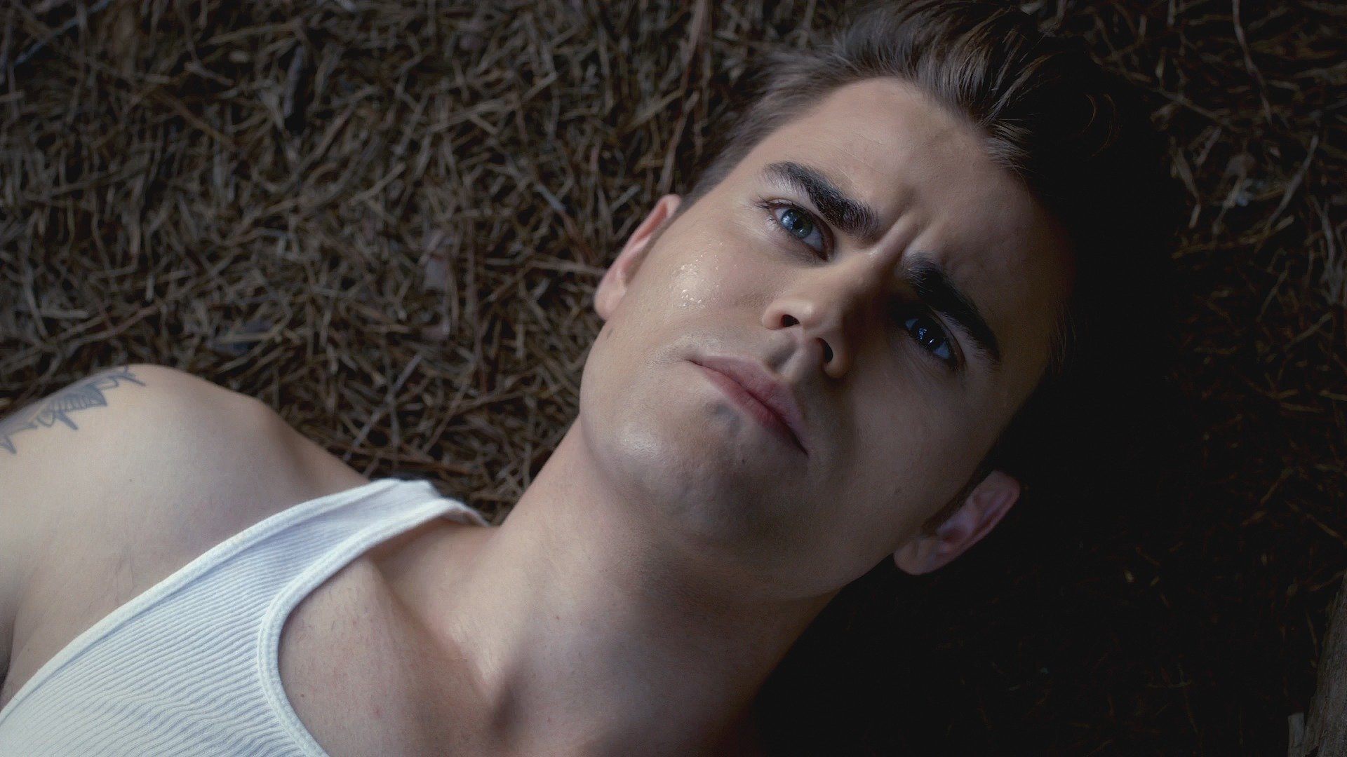 the vampire diaries serie tv paul wesley viso occhi gocce