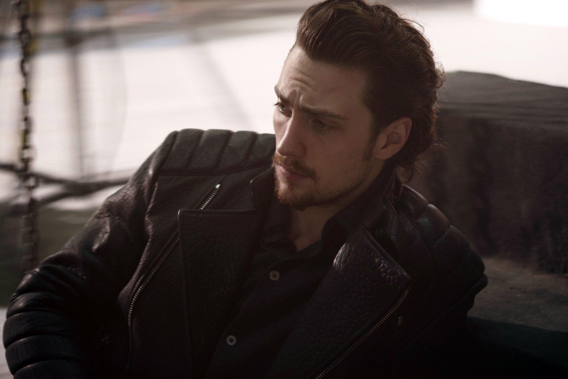 aaron taylor-johnson aaron taylor-johnson actor man look jacket