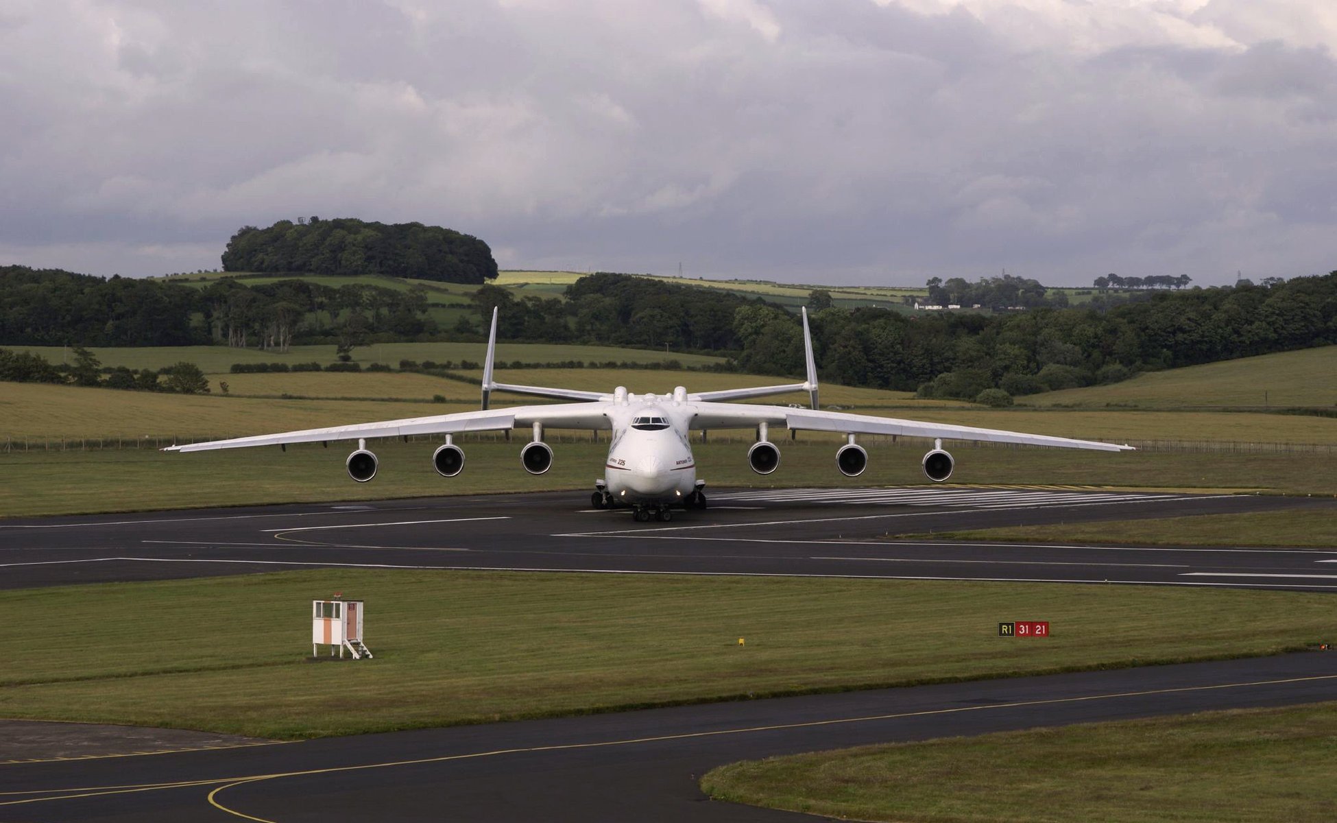 antonov avión de carga an an-225 mriya