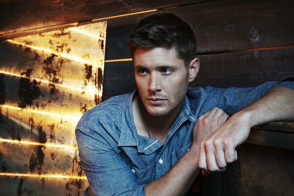 Serie de televisión sobrenatural actor Jensen Ackles