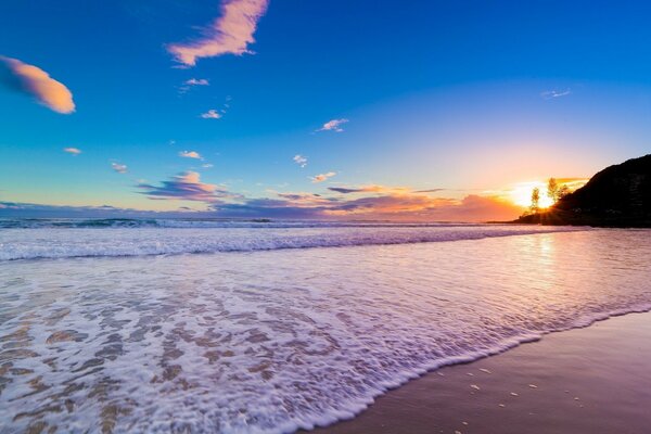 Amanecer en la costa de Australia