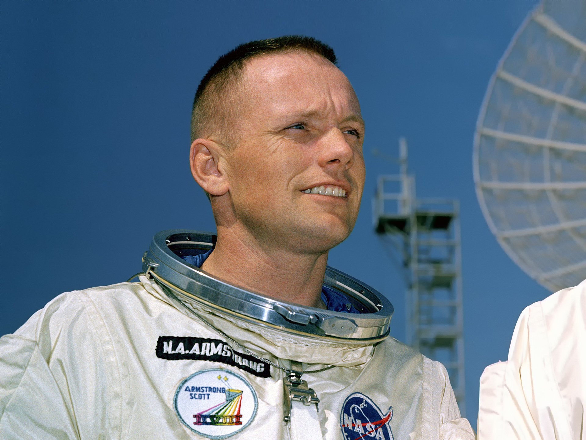 neil armstrong astronaut mensch legende raum mond