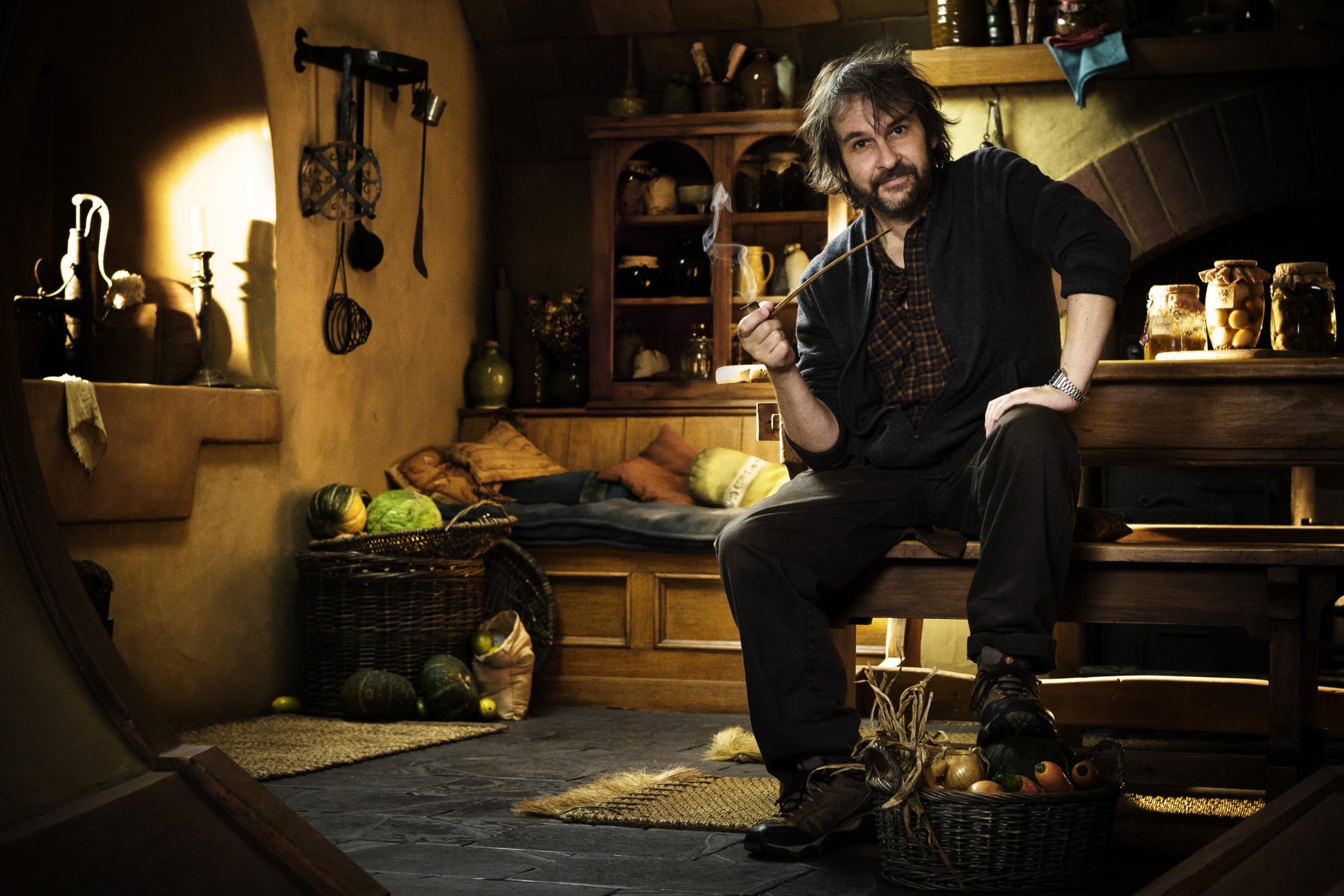 peter jackson filming the hobbit pipe smoke