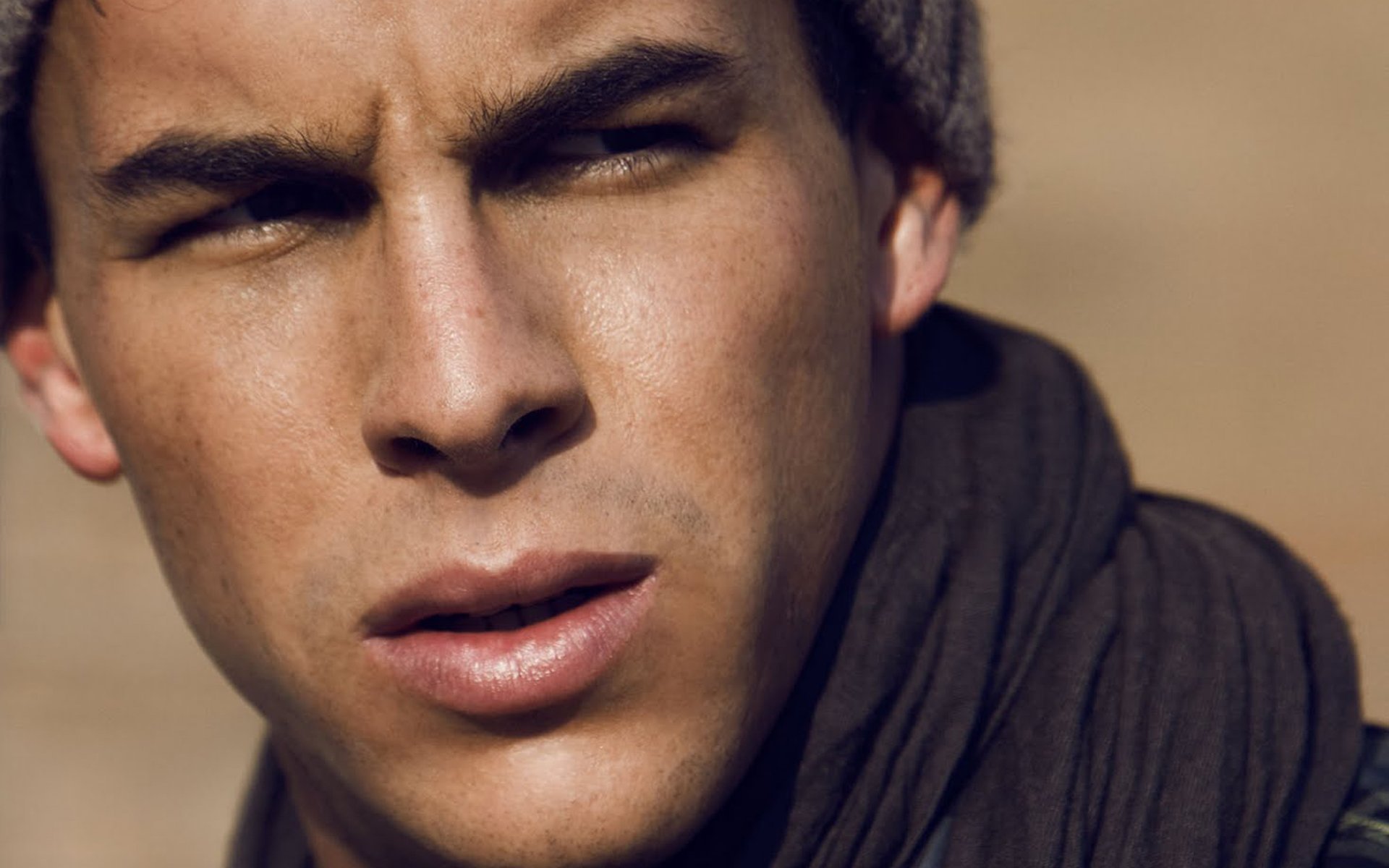 homme acteur mario casas casas vue