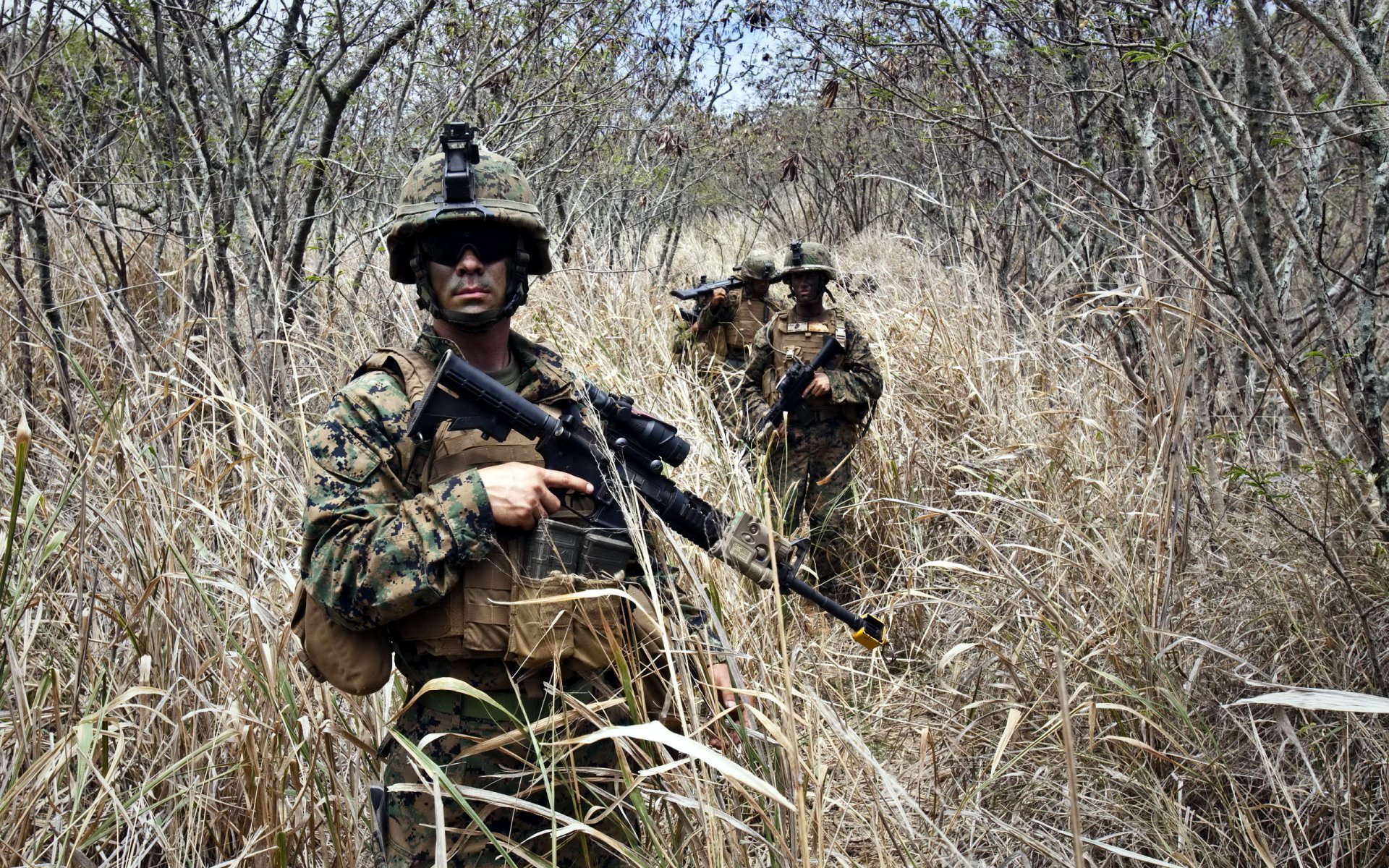 soldaten waffen krieg