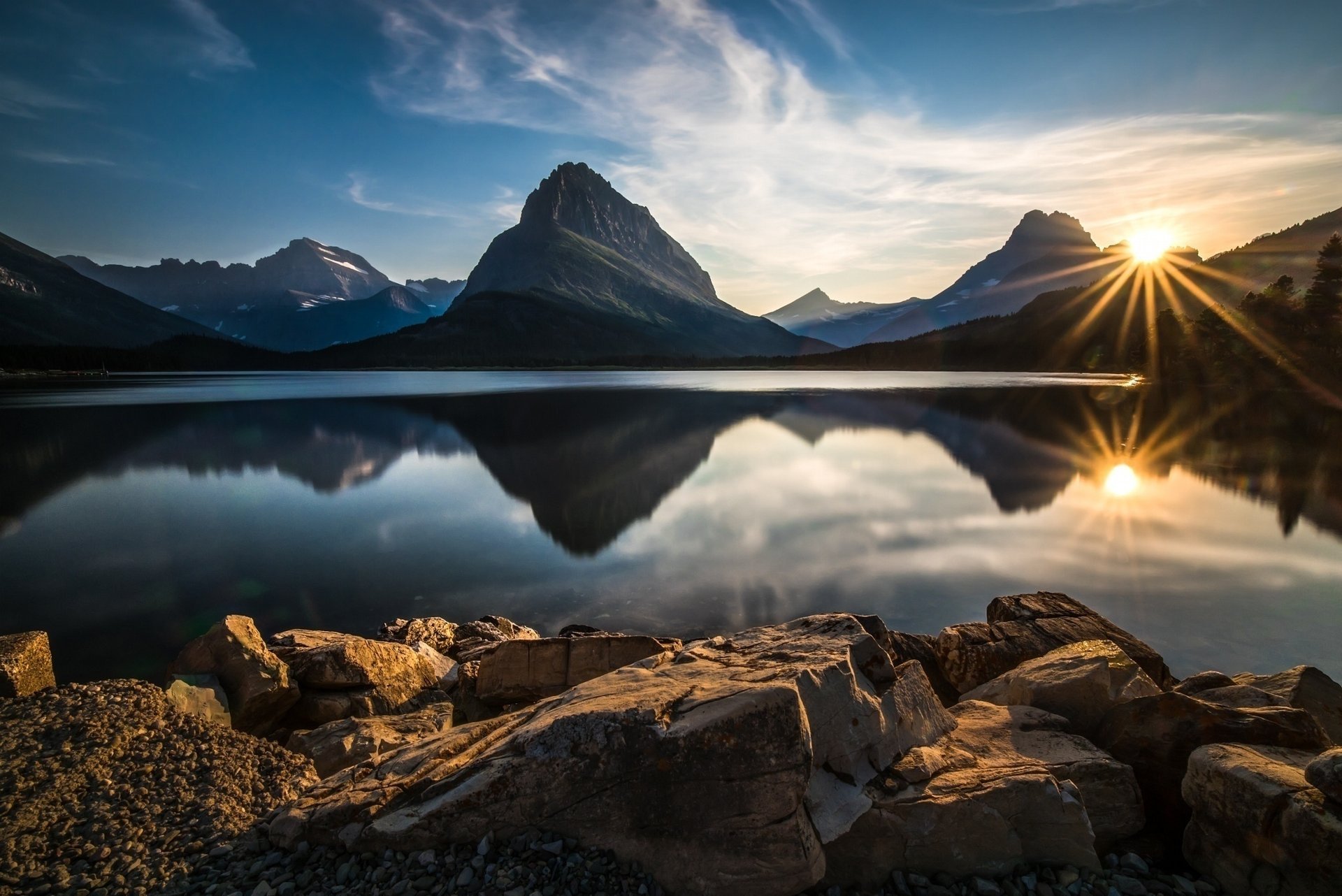 montagnes lac réflexion nature paysage