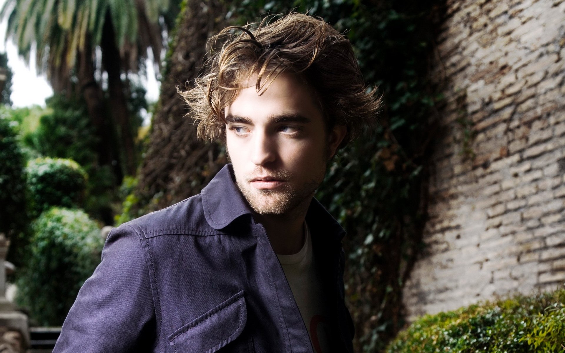 twilight robert pattinson edward cullen men actor guy