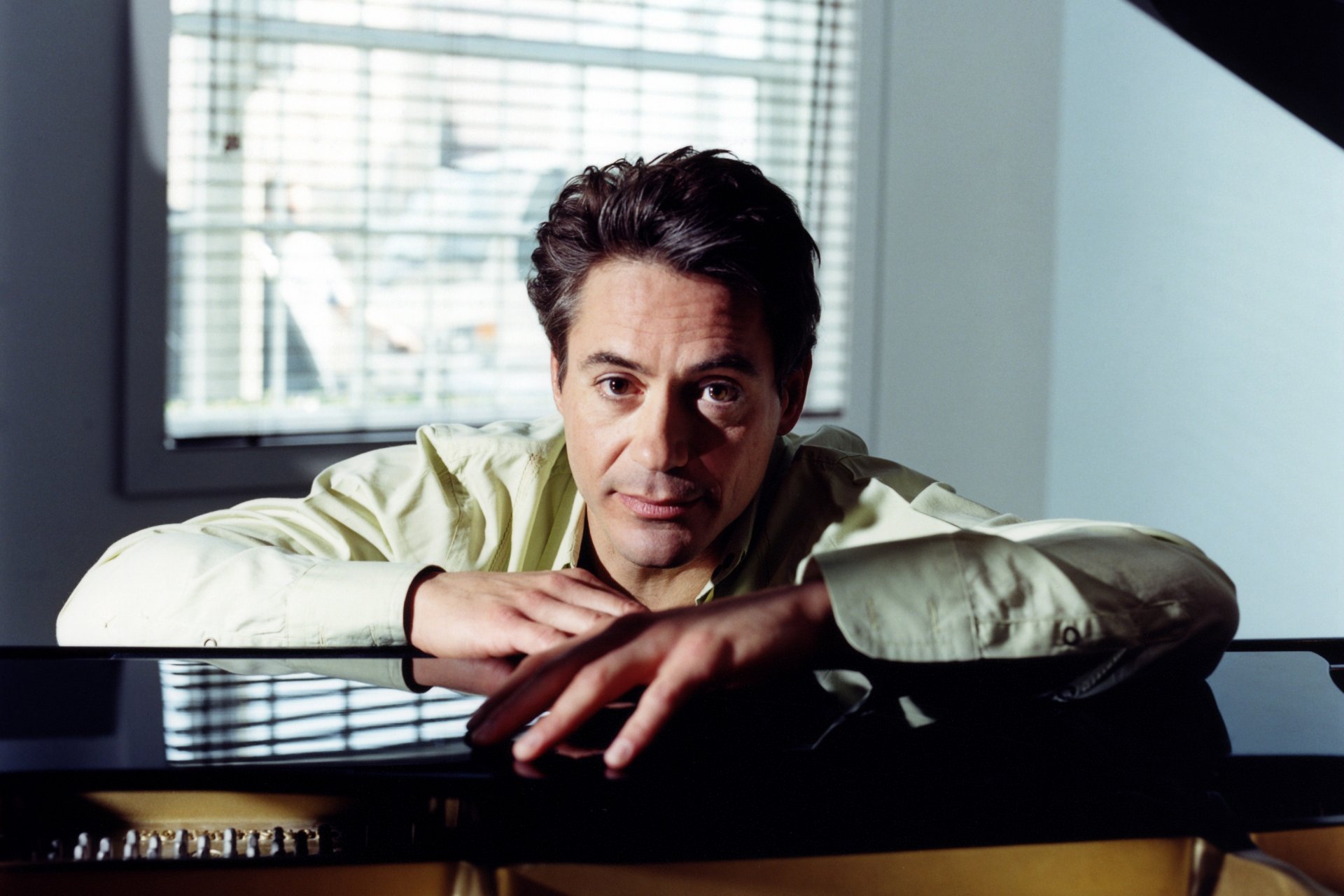 robert downey jr. robert downey jr. schauspieler klavier klavier