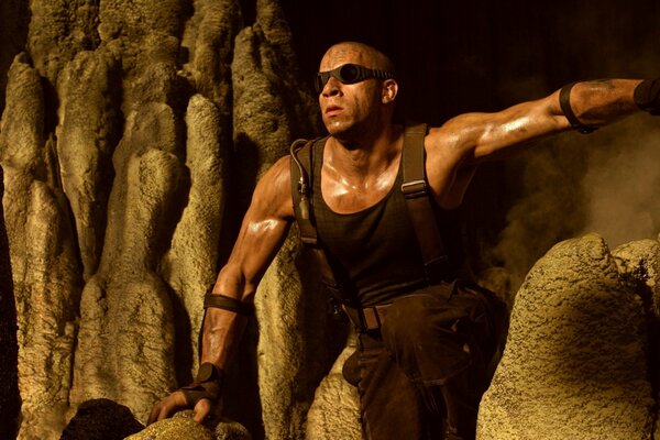 Vin diesel dans le film les Chroniques de Riddick