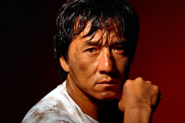 Porträt von Jackie Chan nach dem Kampf