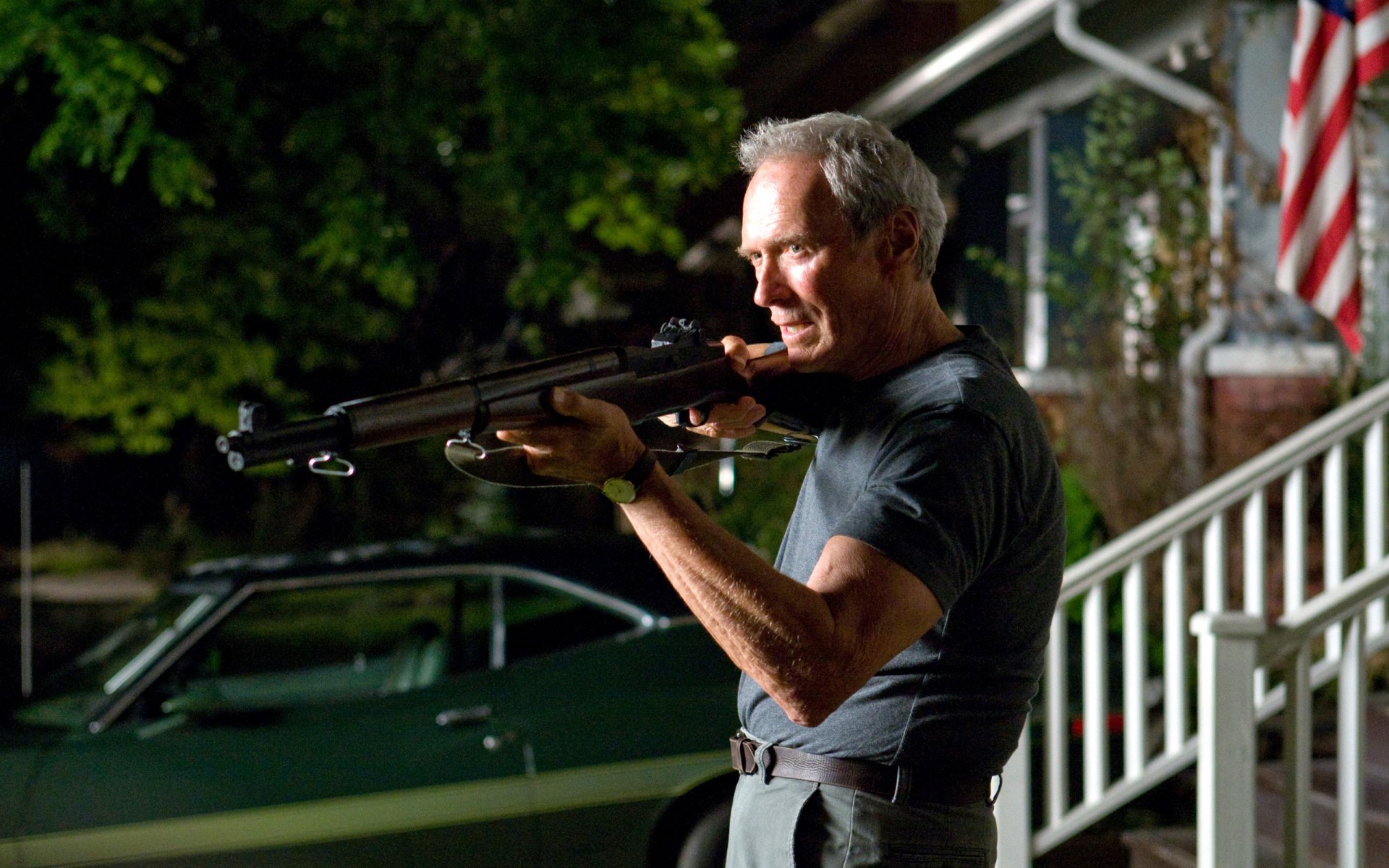 clint eastwood gran torino fusil de chasse homme