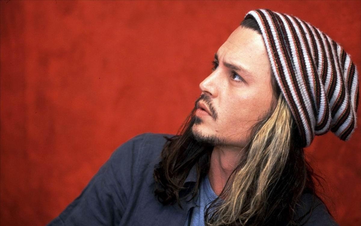 johnny depp sombrero pelo foto