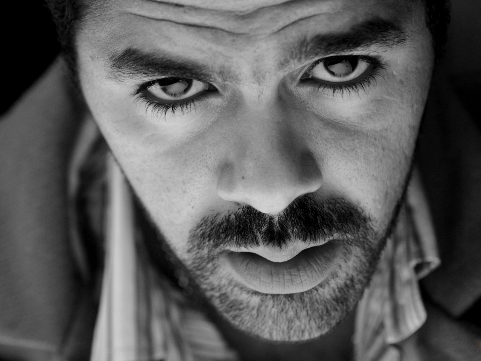 debbuz jamel debbuz actor barba mirada ojos cara blanco y negro