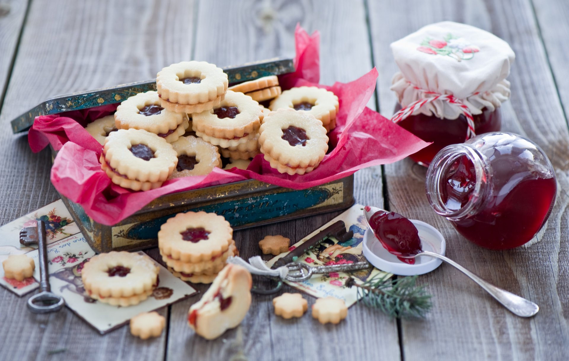 biscuits confiture clés nature morte