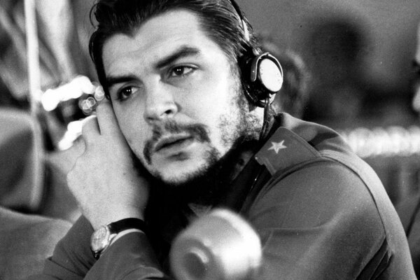 Revolutionary Ernest Che Guevara photographed at work